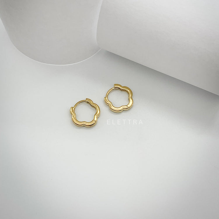 Gold Mini Wave Huggie Earrings