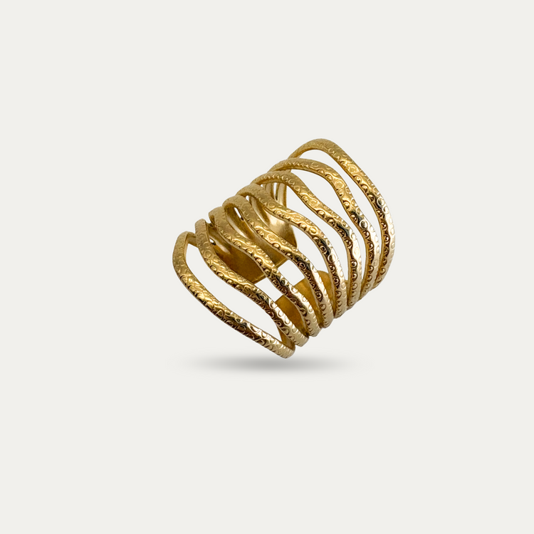 Textured Gold Wavy Ring