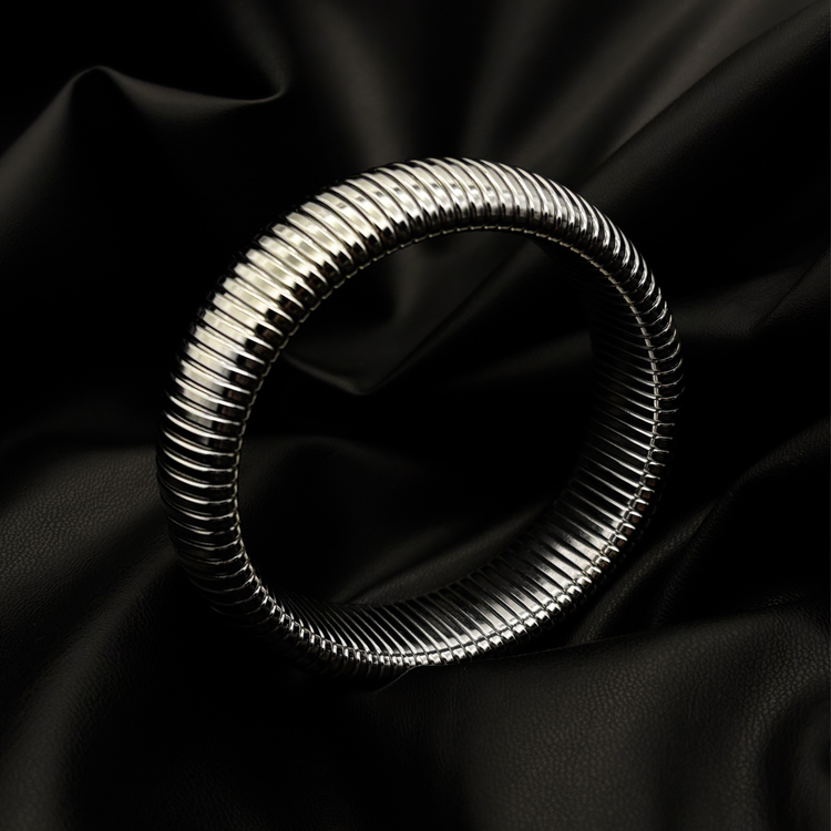 Silver Ribbed Bracelet