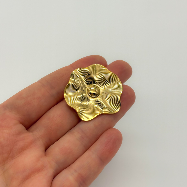 Gold Flower Brooch Pin