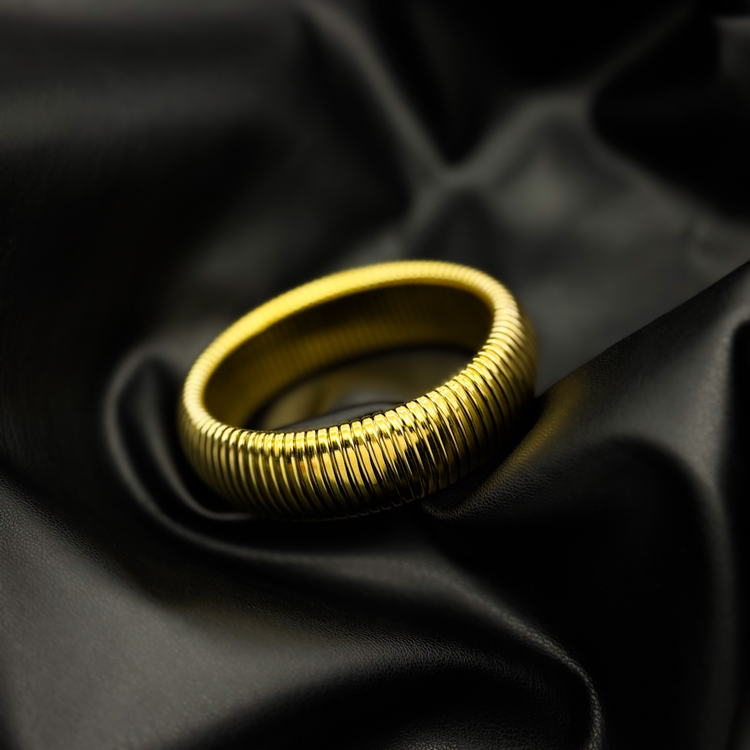 18K Gold Plated Ribbed Bracelet