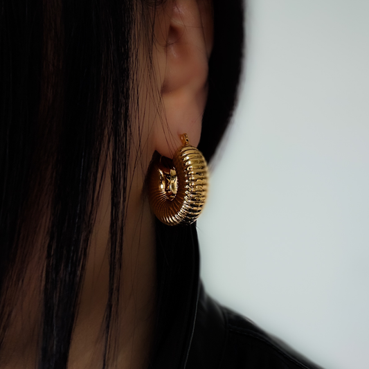 18K Gold Plated Chunky Ribbed Gold Hoop Earrings