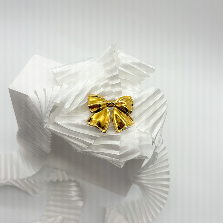 Gold Bow Brooch Pin