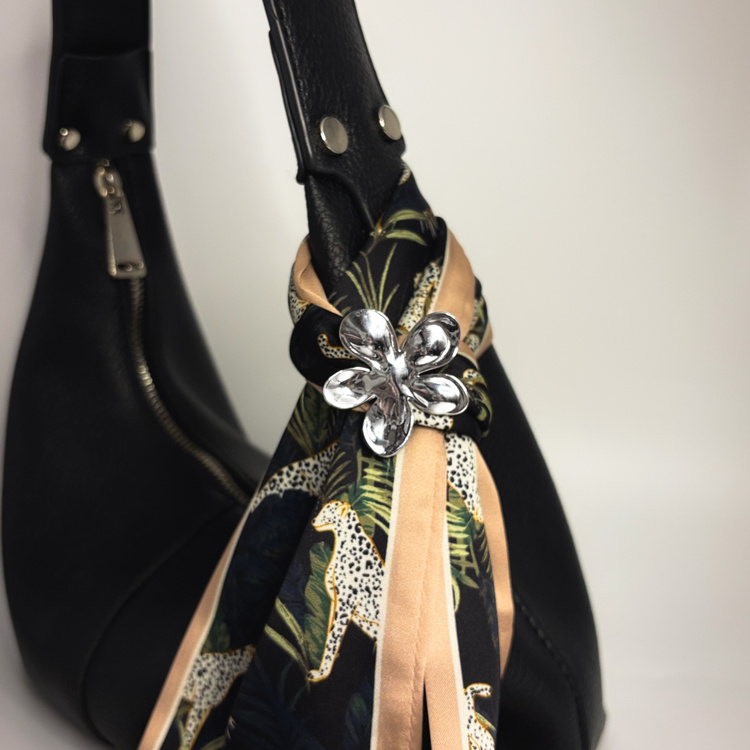 Silver Daisy Brooch Pin