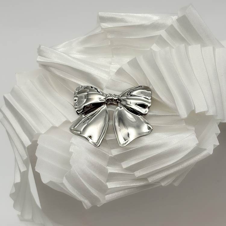 Silver Bow Brooch Pin