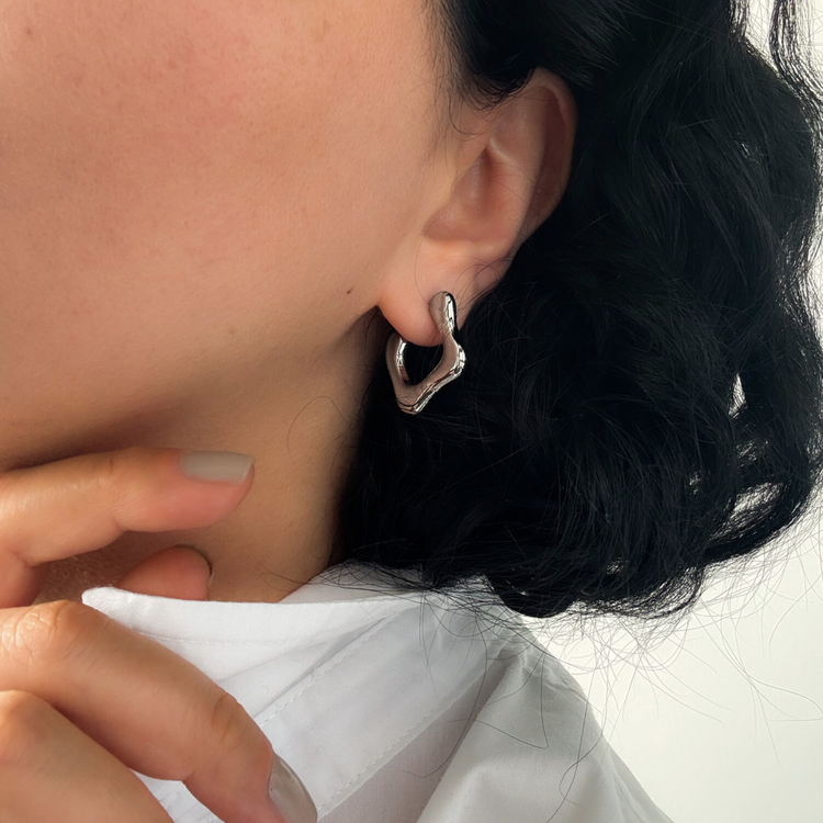 Silver Wave C-Shape Earrings