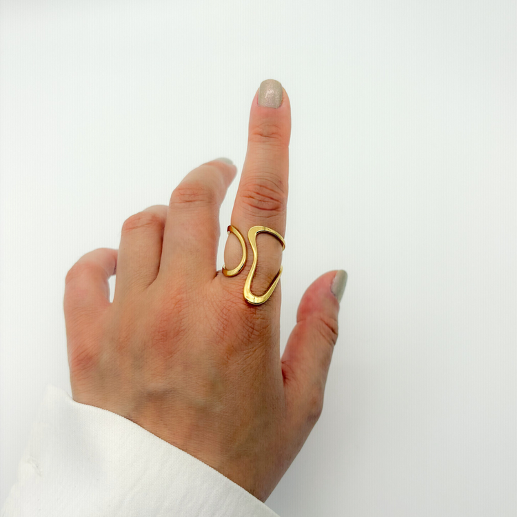 Gold Wave Ring