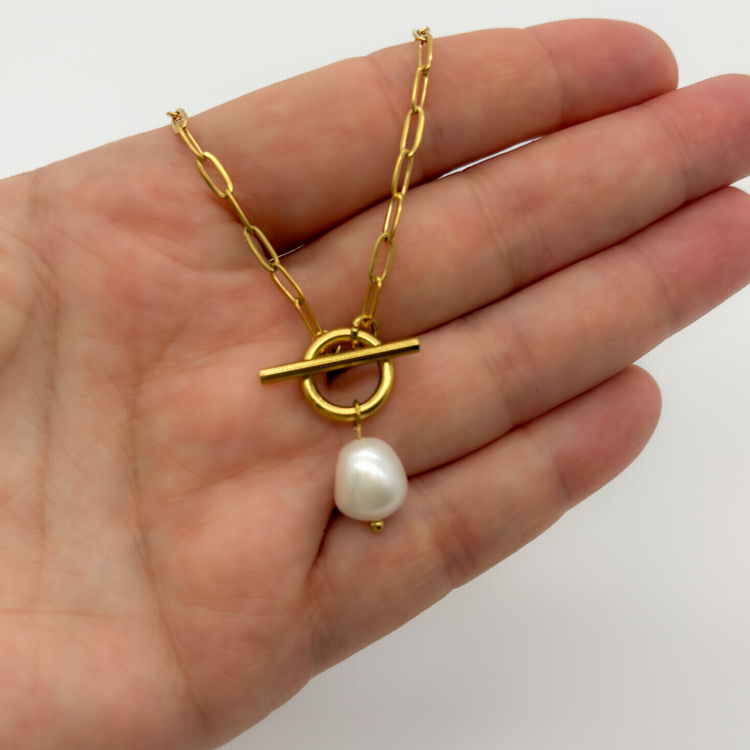 Fresh Water Pearl Necklace