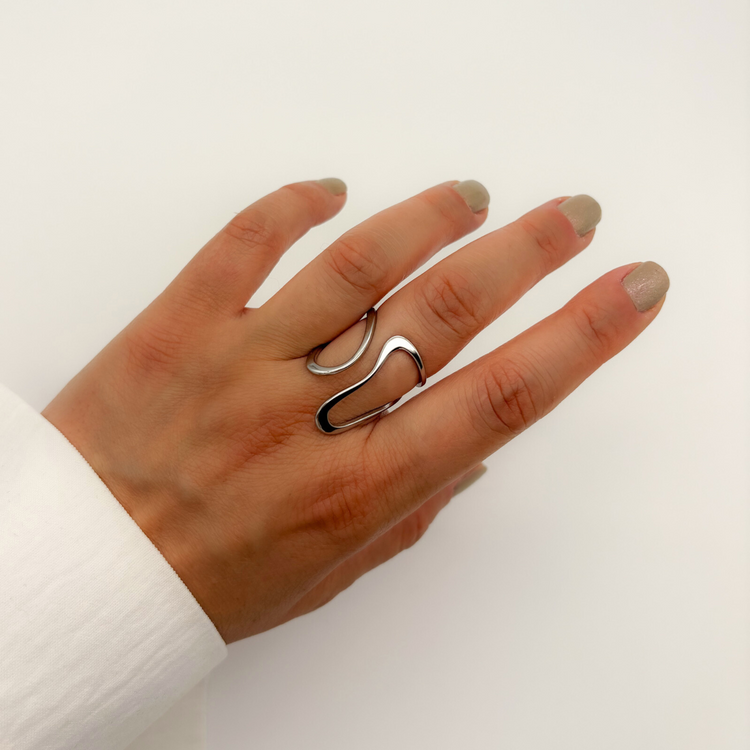 Silver Wavy Ring