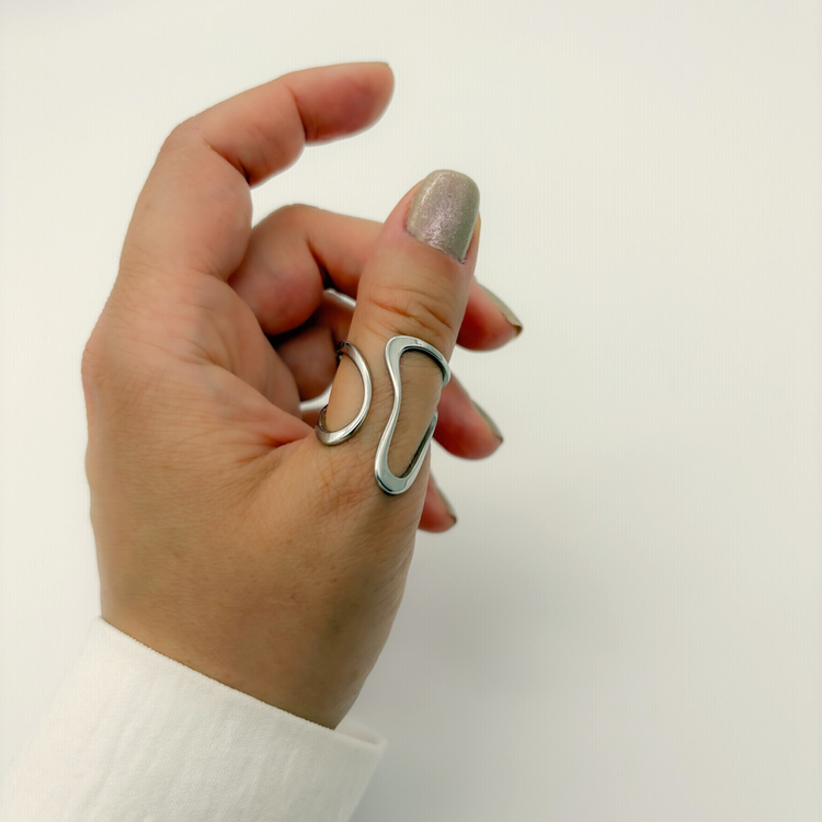 Silver Wavy Ring