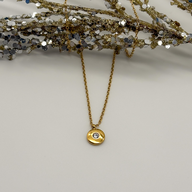 Dainty Minimal Gold Necklace