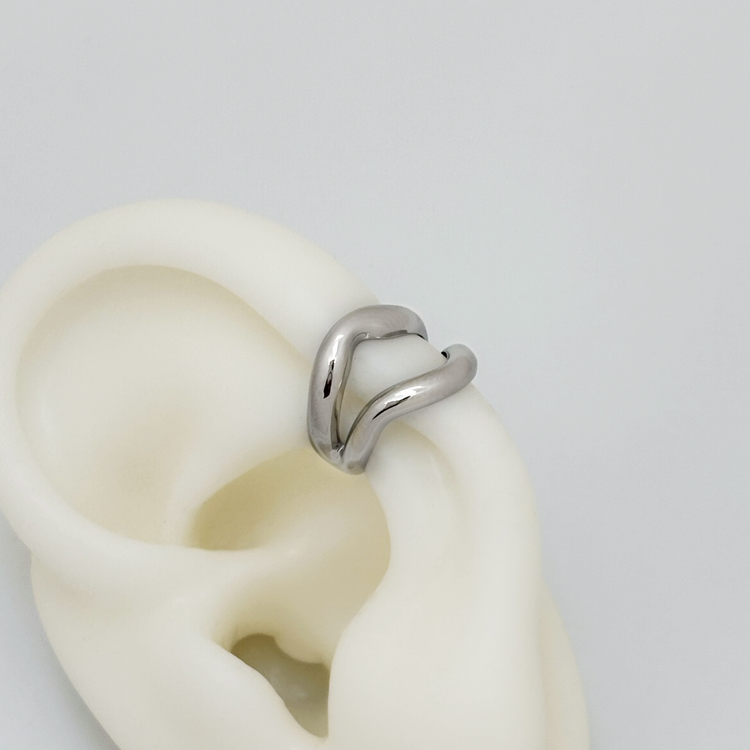 Silver Wave Ear Cuff