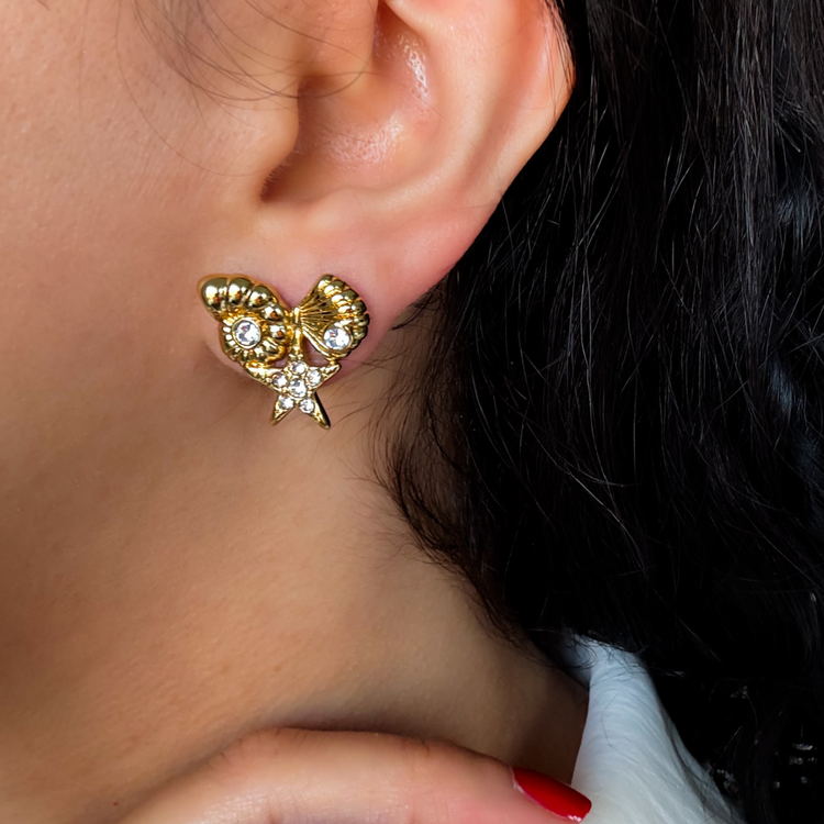 Chunky Gold Seashell Stud Earrings