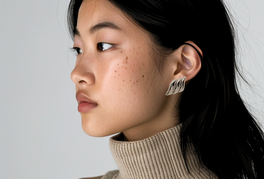 Stainless Steel vs. Sterling Silver: Which is Better for Women's Jewelry?