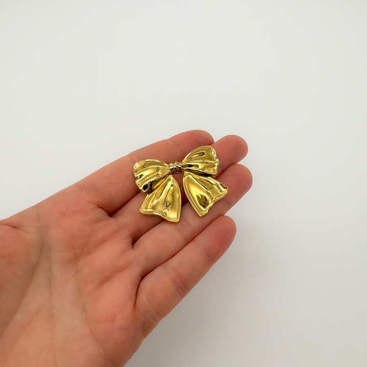 Gold Bow Brooch Pin
