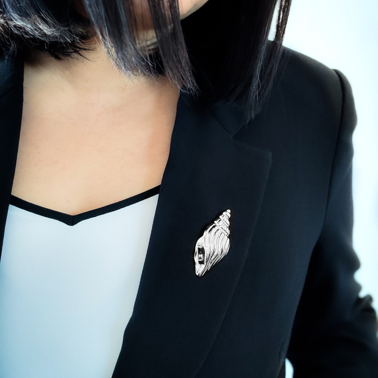 Silver Shell Brooch Pin