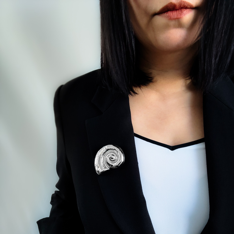 Chunky Shell Brooch Pin