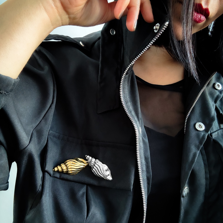 Silver Shell Brooch Pin