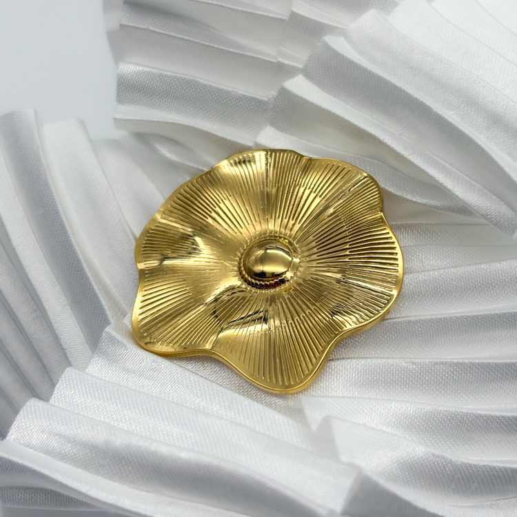 Gold Flower Brooch Pin