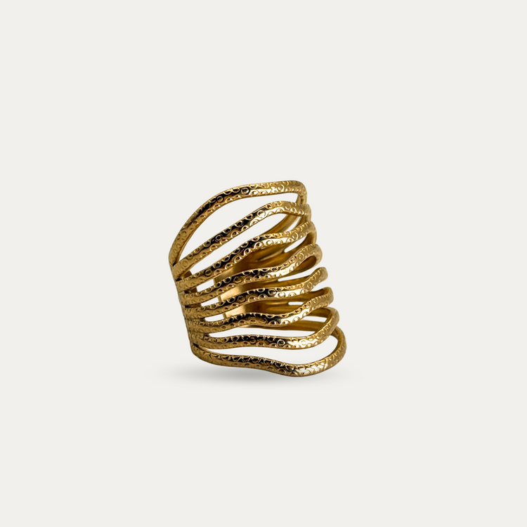 Textured Gold Wavy Ring