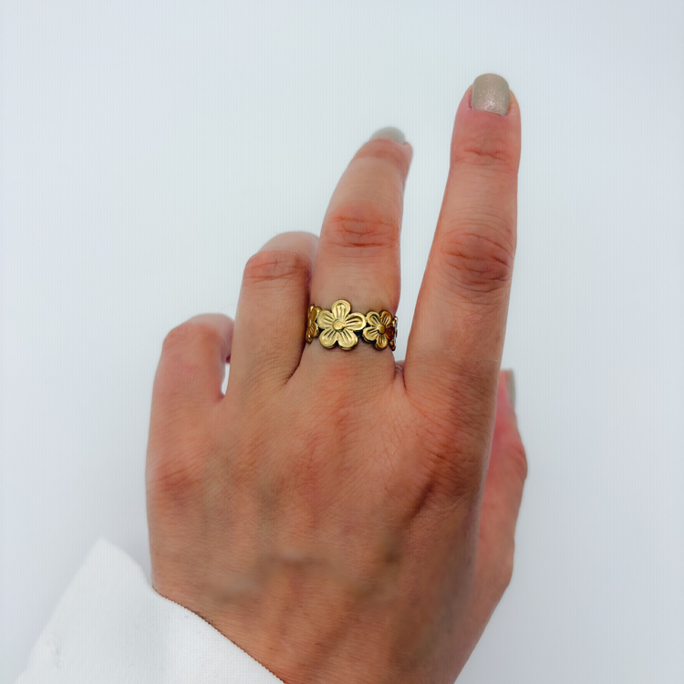 Gold Flower Ring