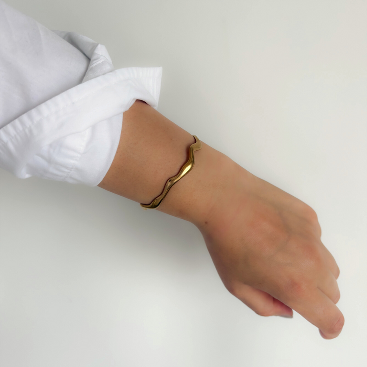 Gold Wave Thin Cuff Bracelet