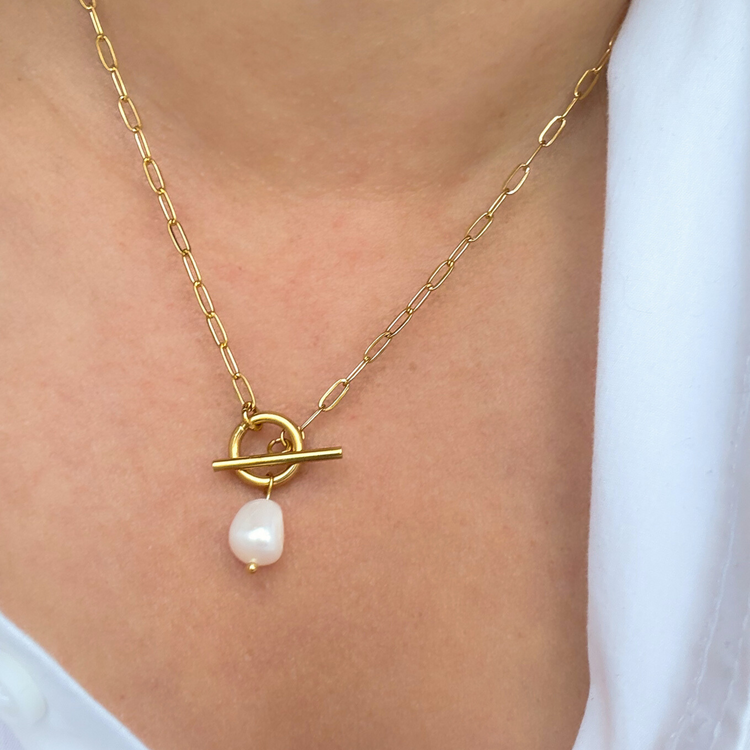 Fresh Water Pearl Necklace