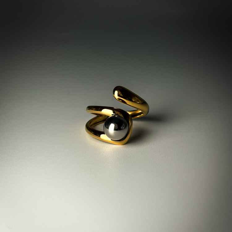 DUAL-TONE BALL RING