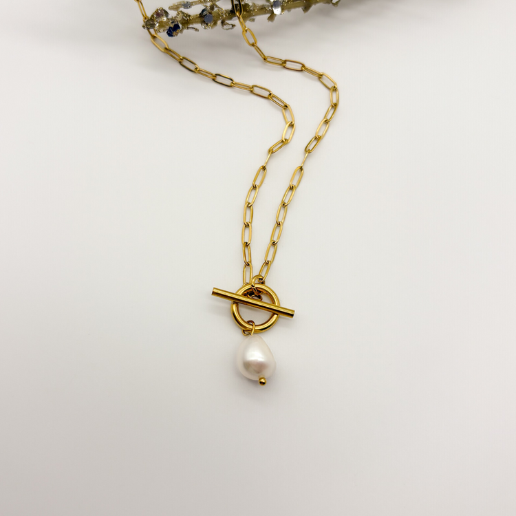 Fresh Water Pearl Necklace