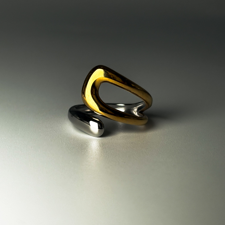 DUAL-TONE WRAP RING