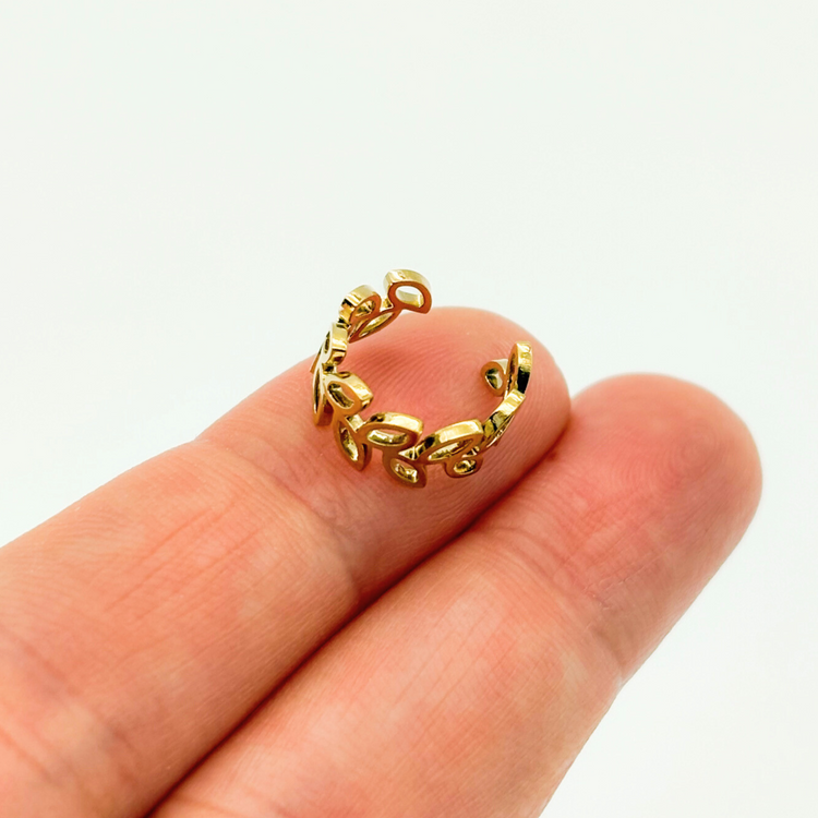 Gold Leaf Ear Cuff
