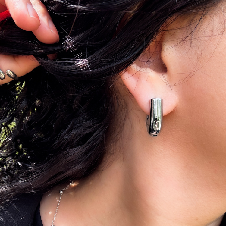 Silver U-Shape Hollow Hoops