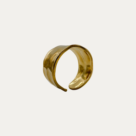Gold Cigar Band Ring