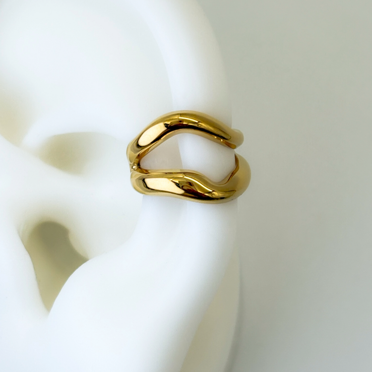Gold Wave Ear Cuff