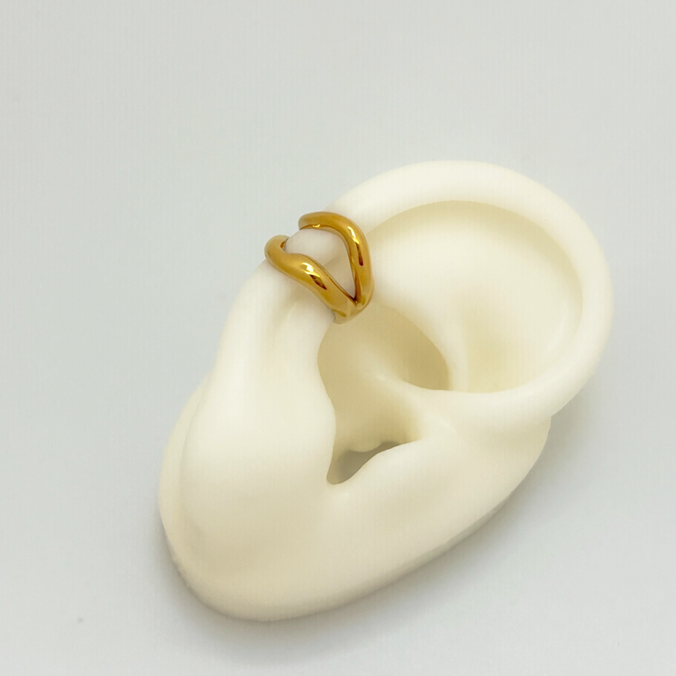 Gold Wave Ear Cuff