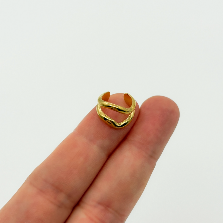 Gold Wave Ear Cuff